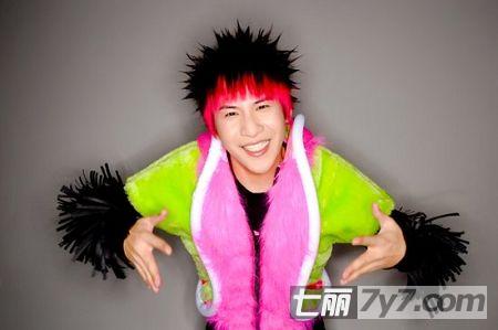 大张伟谈春晚假唱：观众没花钱 我凭啥真唱